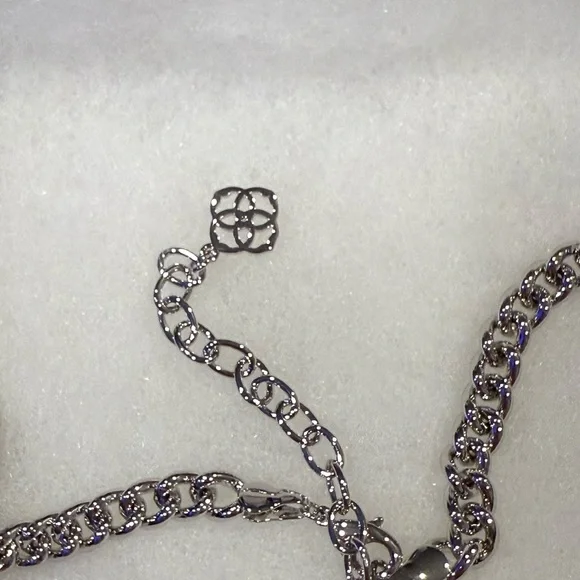 Host Pick 8/22/25! NWT Kendra Scott Silver Grier Pendant Necklace in Sea Green - Picture 8 of 9